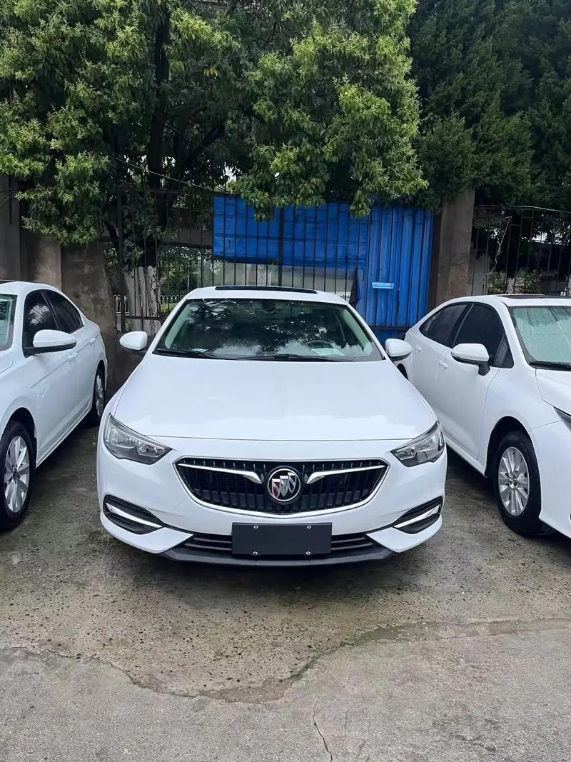 别克君威2018款报价及图片/别克君威2018新款价格