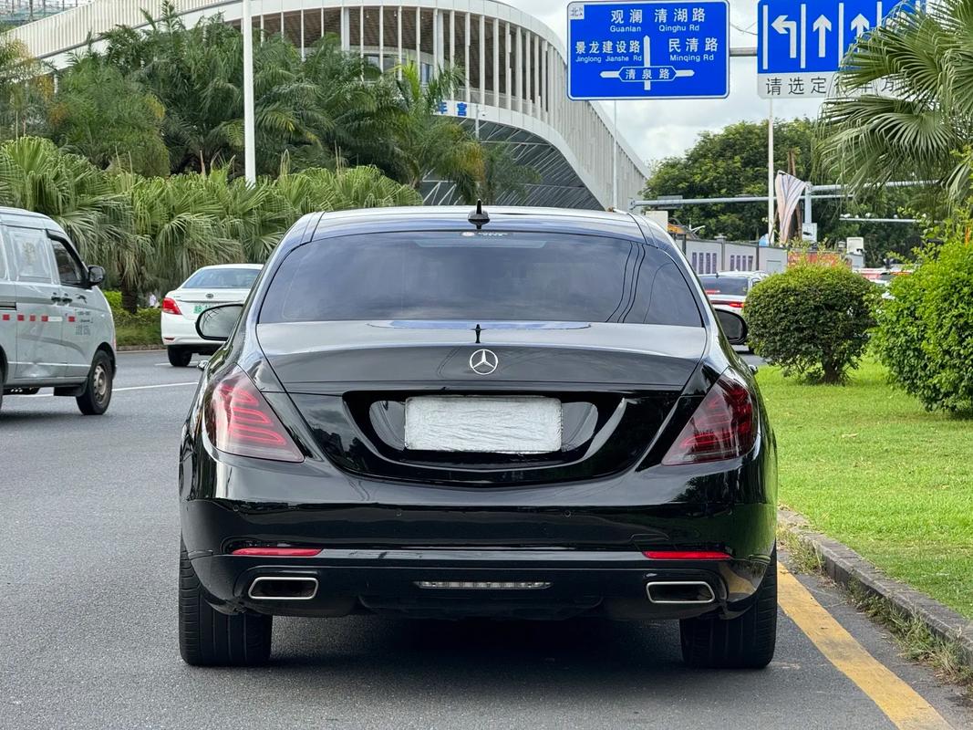 奔驰s400迈巴赫 奔驰s400迈巴赫多少钱