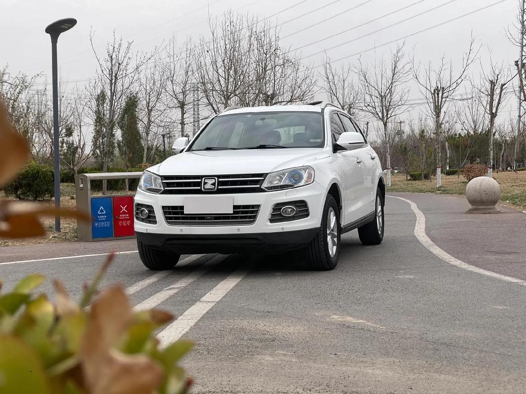 2016众泰t600新车图片及报价,众泰t600价格多少钱2016款