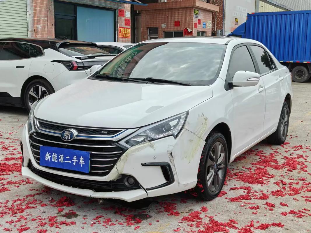 【二手车油电混合1万左右,二手车油电混合动力】